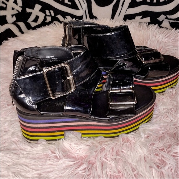 Dolls Kill Shoes - DOLLS KILL Current Mood Platform Sandals